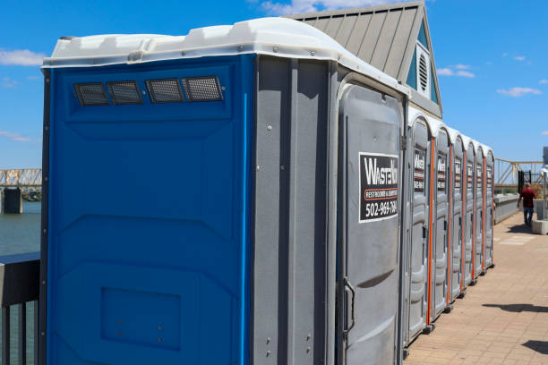 Best Portable Toilet Rental for Emergency Services  in USA